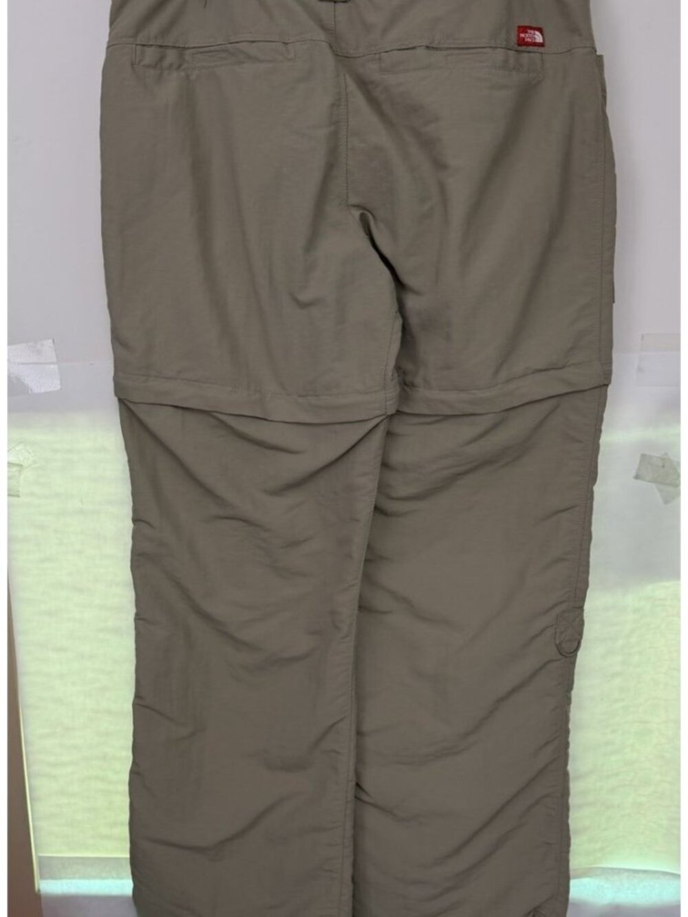 North Face Women’s 12 Short / Court Pant Tan Zip Off Cargo Shorts Hiking - Picture 12 of 12